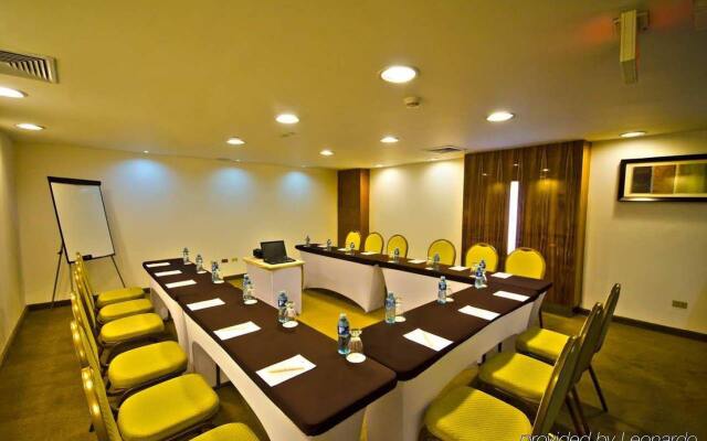 DoubleTree by Hilton Hotel Panama City - El Carmen