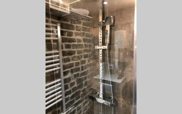 Studio Cinq Diamants, Neuf Tout équipé
