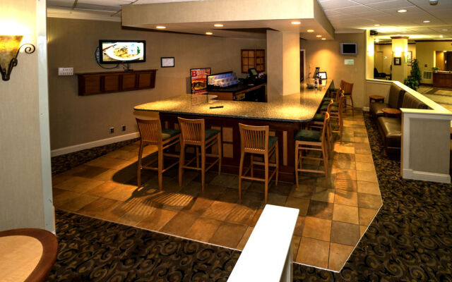 Best Western Premier Airport/Expo Center Hotel