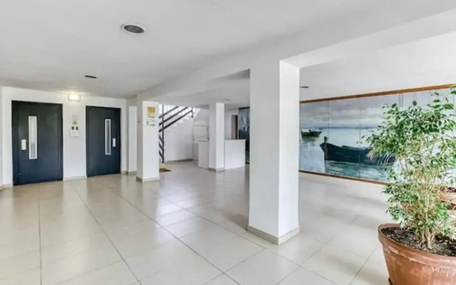 Beautiful Apartment In Residential Complex