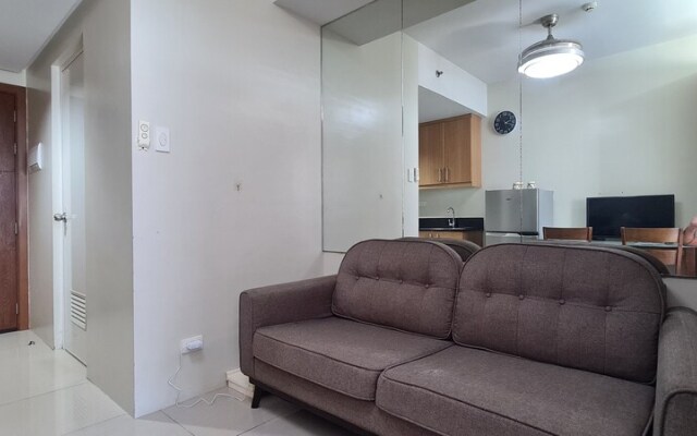 CondoDeal at Shell Residences Moa Pasay