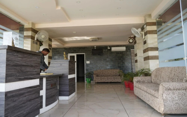 Hotel Dharamshala Paradise