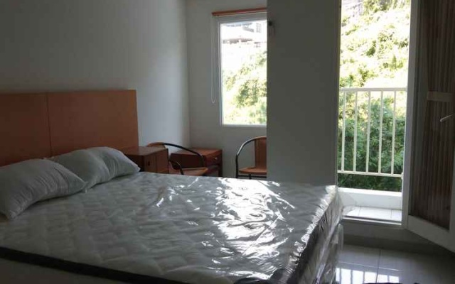Studio Room at Candiland (Rtn) – Guest Rooms – Semarang