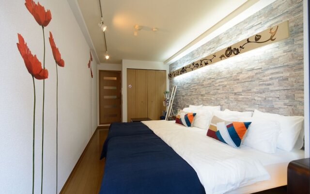 Residence Namba East 3