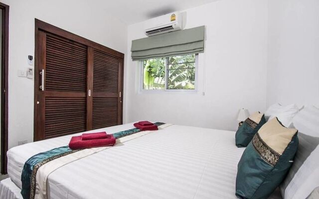Baan Maenam Villa No 3 3 Beds