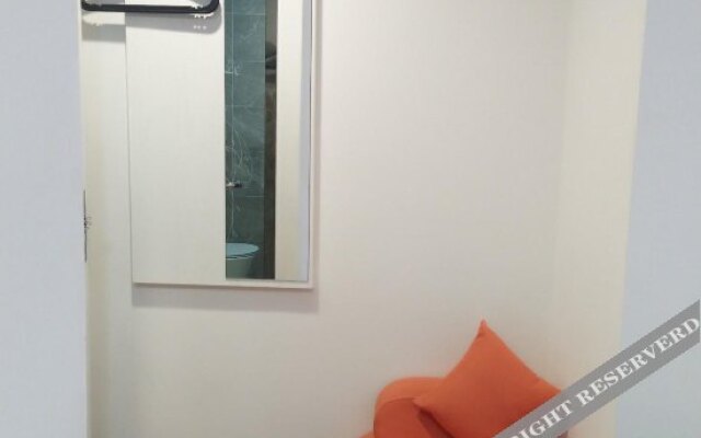 Pod Inn Hotel (Shanghai Hongqiao Airport Songhong Road Subway Station)