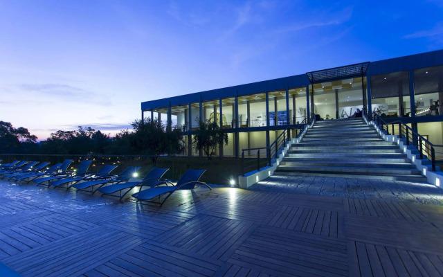 Aliya Resort & Spa