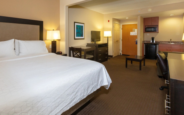 Holiday Inn Express & Suites Jacksonville Airport by IHG