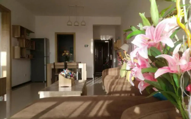 Xinhe Apartment