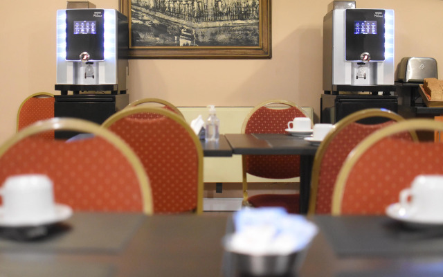 Ritz Hotel Mendoza