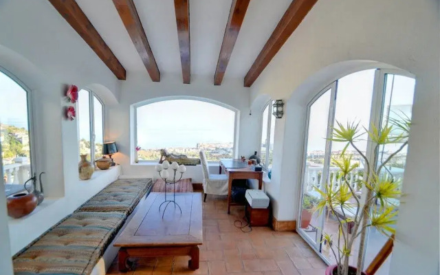 Zen House with Amazing Seaview by Hello Apartments Sitges