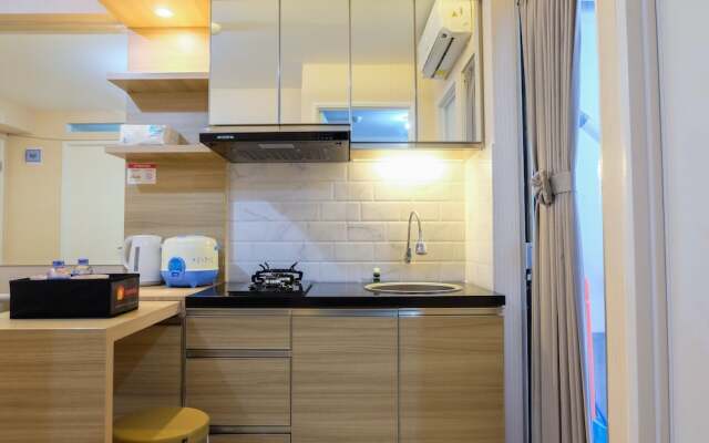Clean 2BR Bassura City Apartment