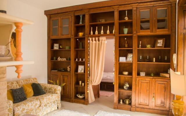 9 Stylish Suite in Unirii Square