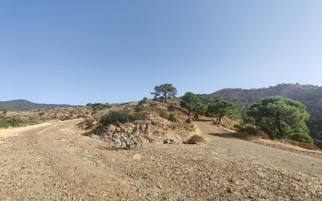 Unique design 4 bedrooms Casa del Sol Estepona