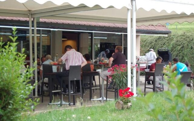 Logis Hôtel Restaurant Le Grill