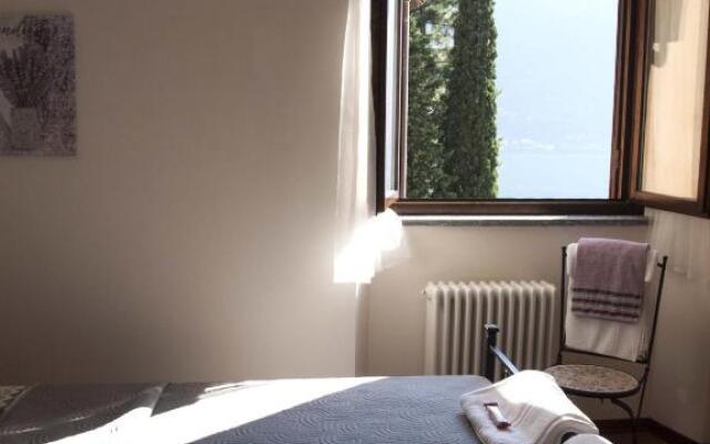 Casa Marina - Appartamento nel residence di Nesso