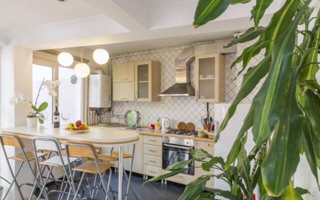 Istanbul Amedros Home