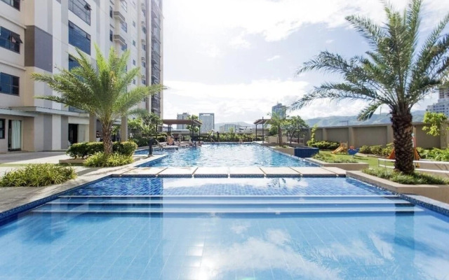Cozy Furnished Rooms at Horizons 101