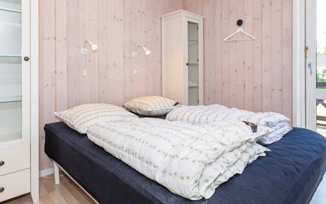 10 Person Holiday Home in Logstor
