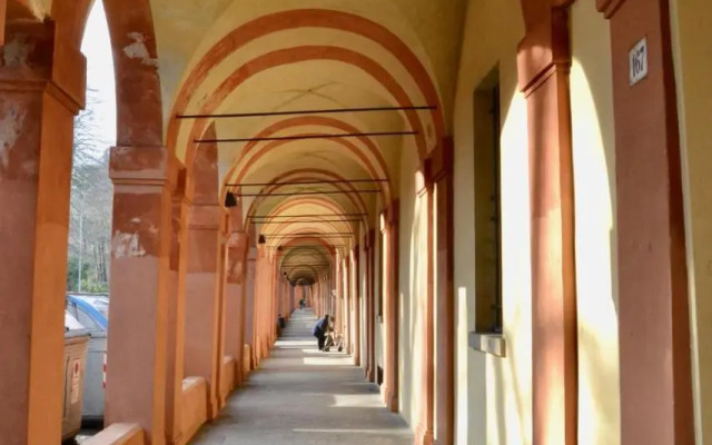 Il Portico di Saragozza