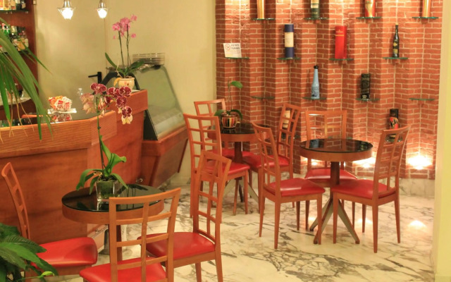 Hotel Pisacane