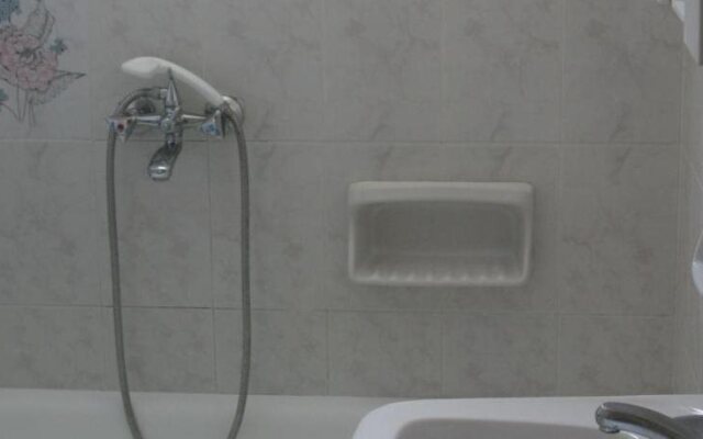 Hotel Mando
