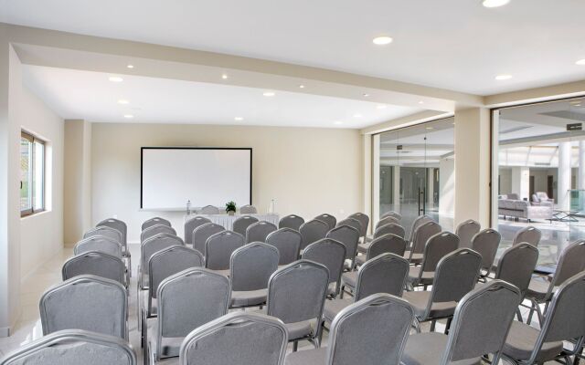 Ajul Luxury Hotel & Spa Resort, a Registry Collection Hotel