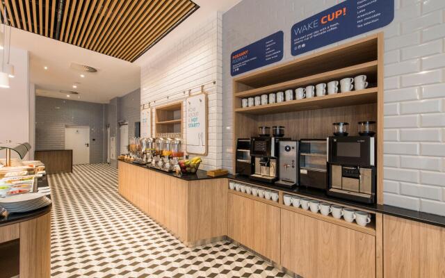 Holiday Inn Express Warsaw - Mokotow by IHG