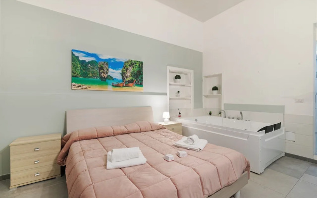 Dimora Savoia With Jacuzzi Bari