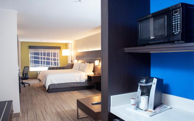 Holiday Inn Express Hotel & Suites Chester by IHG
