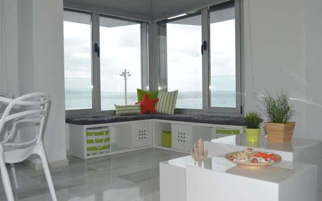 Moana Suites