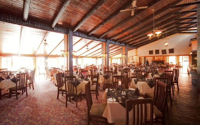 African Sky Hotels - Pine Lake Inn