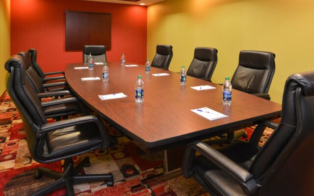 Holiday Inn Express Hotel & Suites Dayton-Centerville by IHG