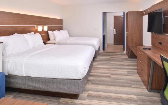 Holiday Inn Express & Suites Omaha Airport, an IHG Hotel