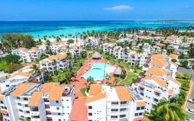 Beachfront 2 Bdr Apt D302