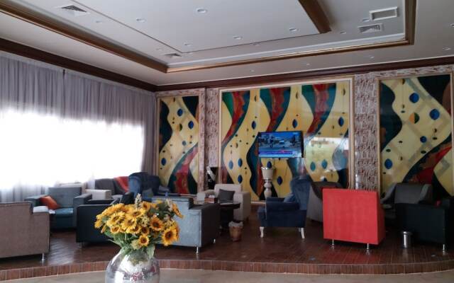 Al Raha Garden Suites