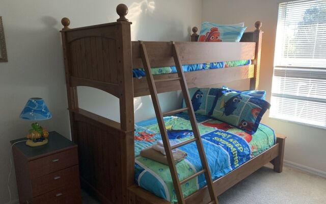 Emerald Island Resort Six-bedroom