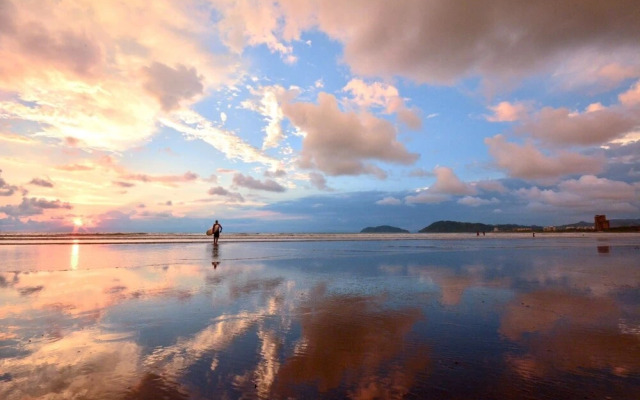 Casa Sunset Family Home - Walk to Jaco Beach