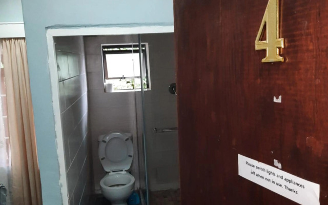 Luvuyos Guest House Pmb