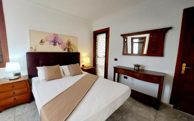 2 Suite Bedrooms Los Cristianos Incredible Sea View