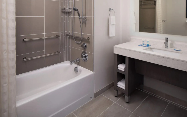 Hyatt House Augusta Downtown