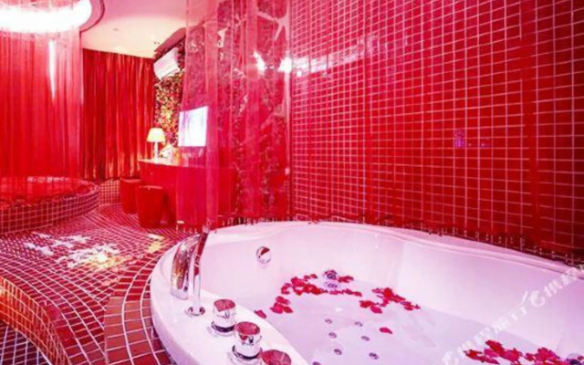 Wan'ai Love Theme Hotel (Guangzhou Conghua) – Bathroom – Guangzhou