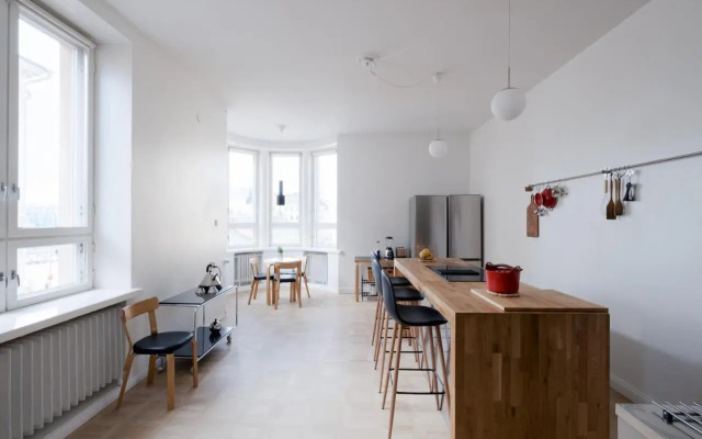 Luxury Design Apartment