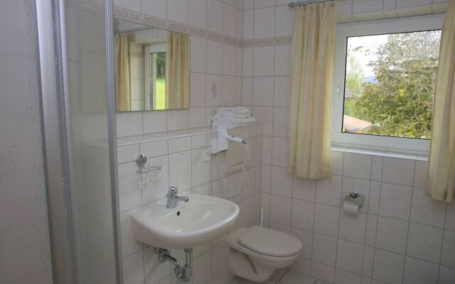 Gasthaus und Hotel Rote Schenke