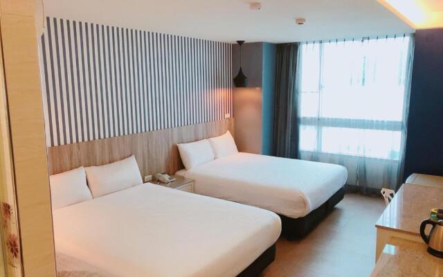 P&E Hotel
