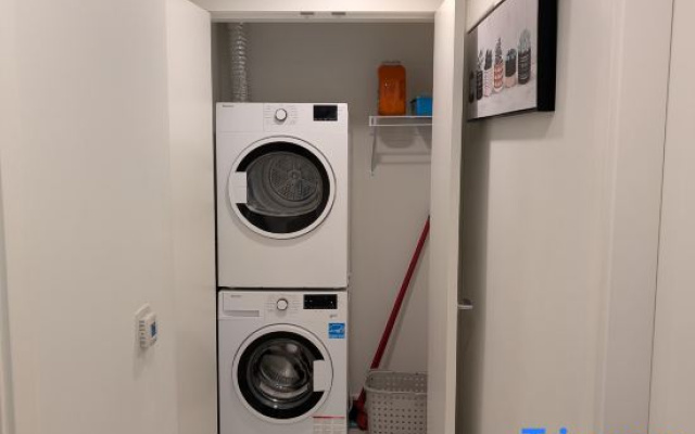 Modern 2 Bed Condo with AC and Parking