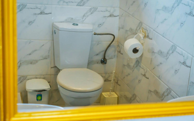 Cozy and quirky Wolf Apartment