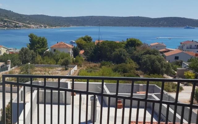 Apartments by the sea Sevid, Trogir - 16802