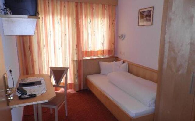 Hotel Garni Edelweiss