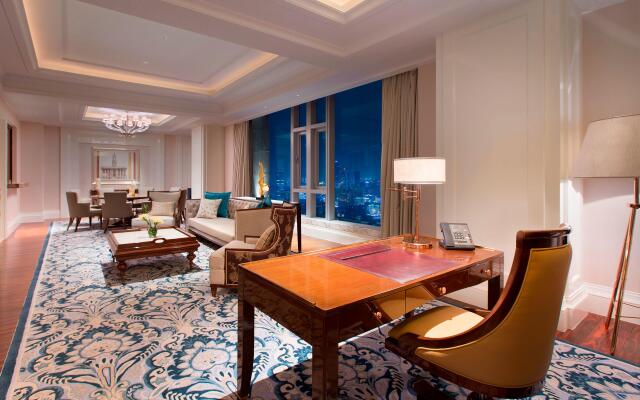 Sheraton Grand Wuhan Hankou Hotel